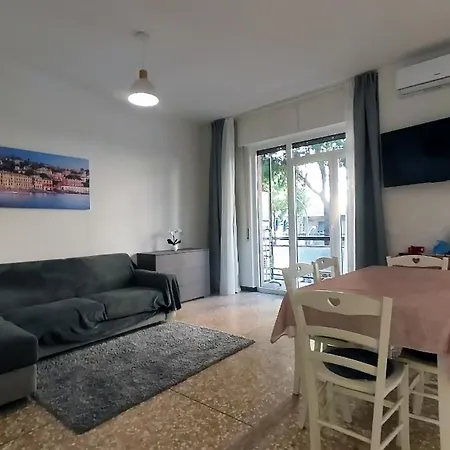 Terrazzo Sul Portico - A 3 Minuti Dal Mare Apartament *